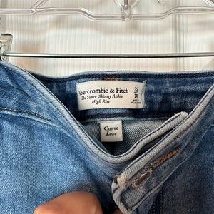 Super Skinny Ankle High Rise Curve Love Size 32